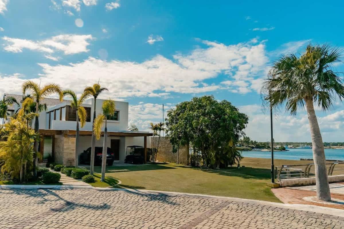 Сasa de vacaciones Dreamy 4br In Cap Cana's Marina *